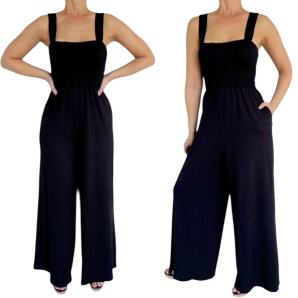 Lulus black sleeveless square neck smocked wide leg pocket jumpsuit XL